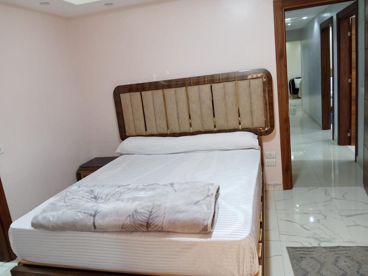 Apartment The Perfect In Al Muhandesin Nile Luxury Cairo