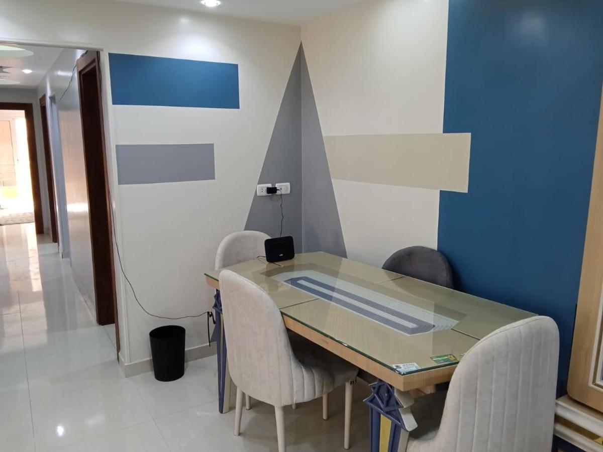 Apartment The Perfect In Al Muhandesin Nile Luxury *