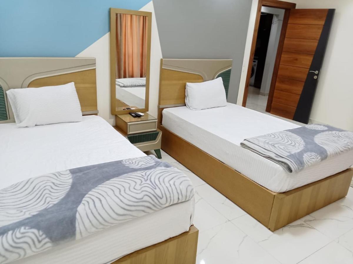 The Perfect In Al Muhandesin Nile Luxury